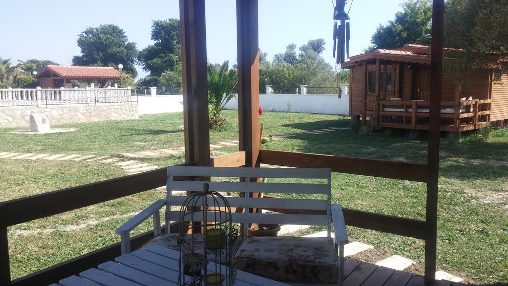 Liberta Guesthouse Seferihisar Room photo